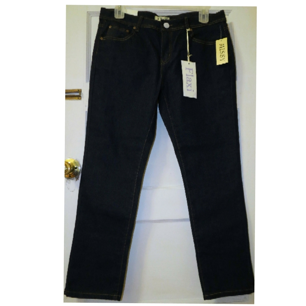NWT Dark wash jeans